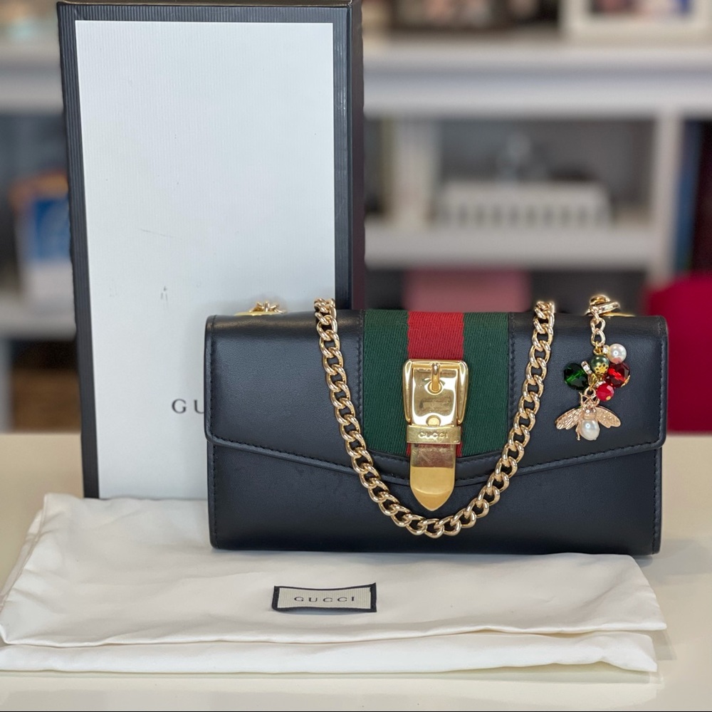 Authentic Gucci Sylvie Wallet on a Chain - Picture 2 of 12